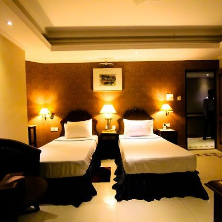 Sea Shell Residence ธากา ภายนอก รูปภาพ